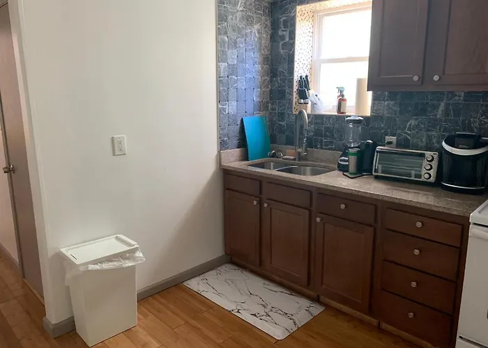 Nice House For Groups Close To Downtown And All Universities 3628 Gasthof *