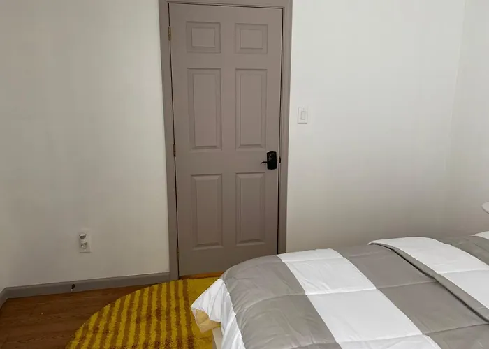 Nice House For Groups Close To Downtown And All Universities 3628 Gasthof Pittsburgh