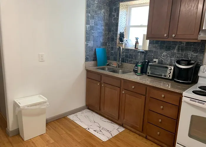 Nice House For Groups Close To Downtown And All Universities 3628 Gasthof *